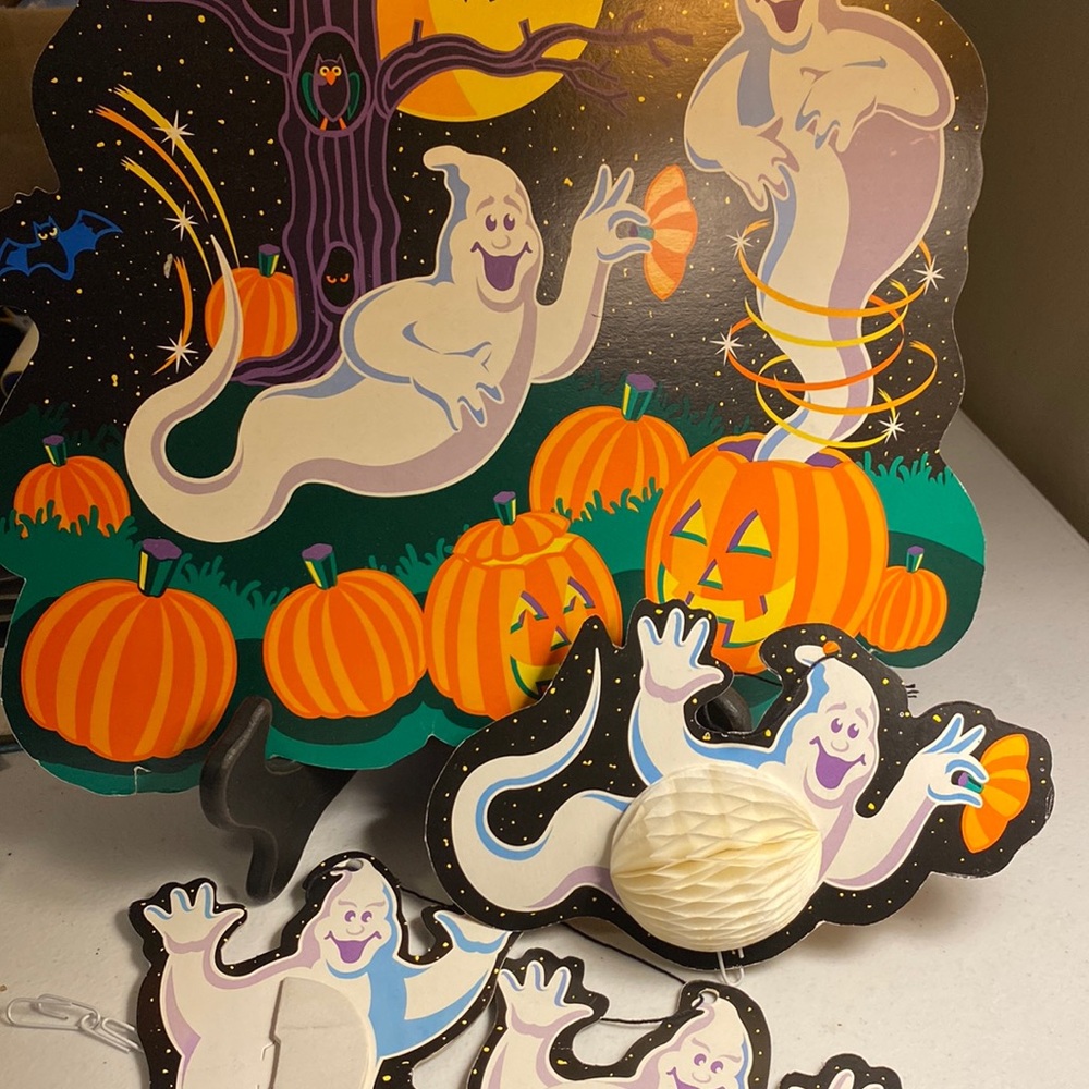 Amscan Die Cut Tissue Honeycomb Halloween Decorations